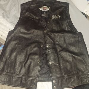 Authentic Vintage Unworn Sz L Leather Harley Davidson Vest NWOT